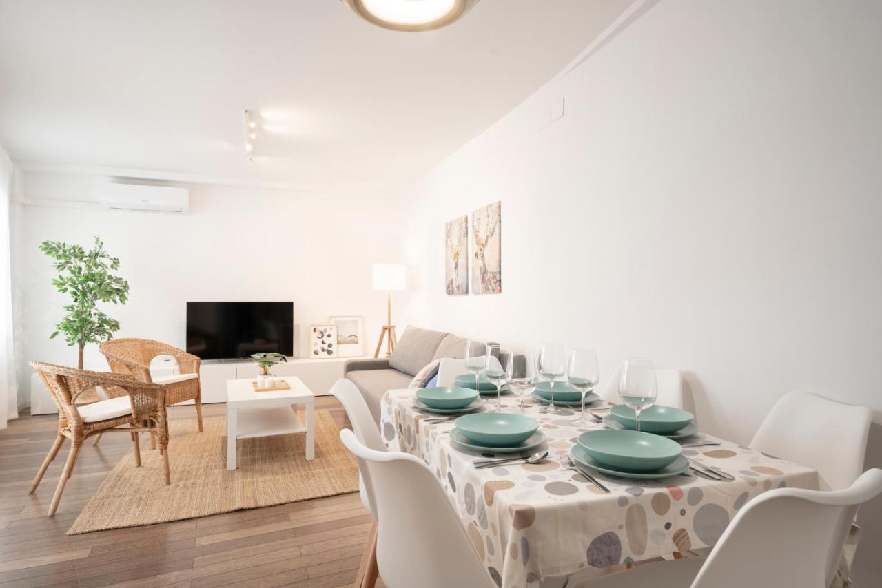 Oasis En El Corazon De Granada Con Parking Gratis Apartment Luaran gambar